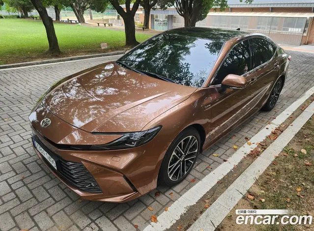 Toyota Camry 2025 2.5 АКПП, миниатюра 10