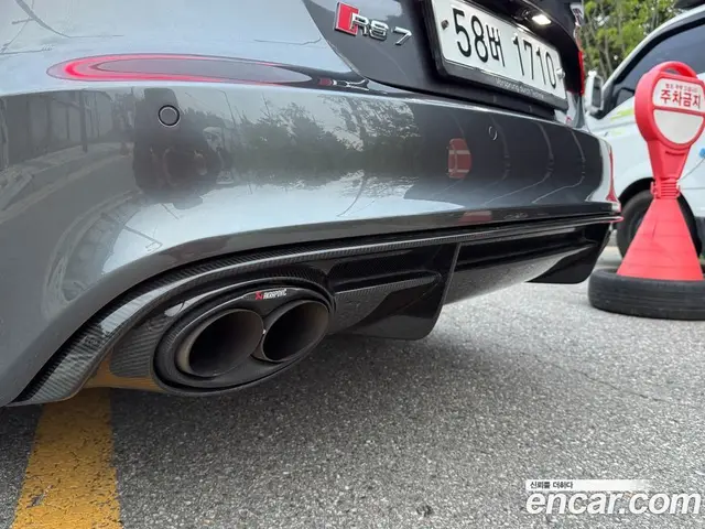 Audi RS7 2016 4.0 АКПП, миниатюра 5
