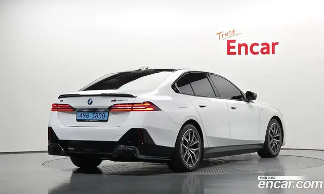BMW i5, 2024, 38 311 км