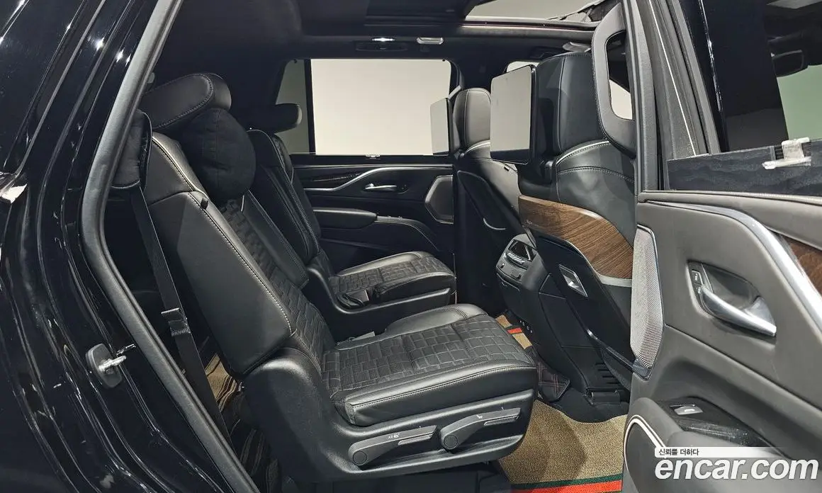 Cadillac Escalade 2021 6.2 АКПП, фото 17