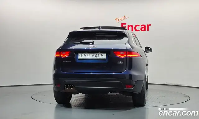 Jaguar F-Pace 2018 2.0 АКПП, миниатюра 4 Jaguar F-Pace 2018 2.0 АКПП, миниатюра 4