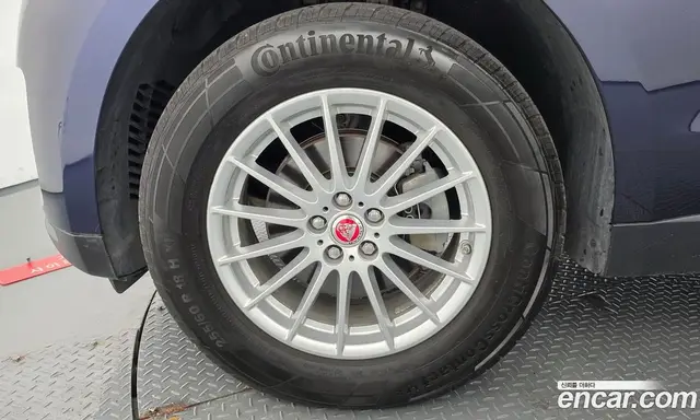 Jaguar F-Pace 2018 2.0 АКПП, миниатюра 5 Jaguar F-Pace 2018 2.0 АКПП, миниатюра 5
