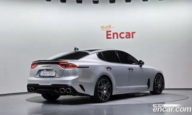 Kia Stinger, 2017, 137 537 км