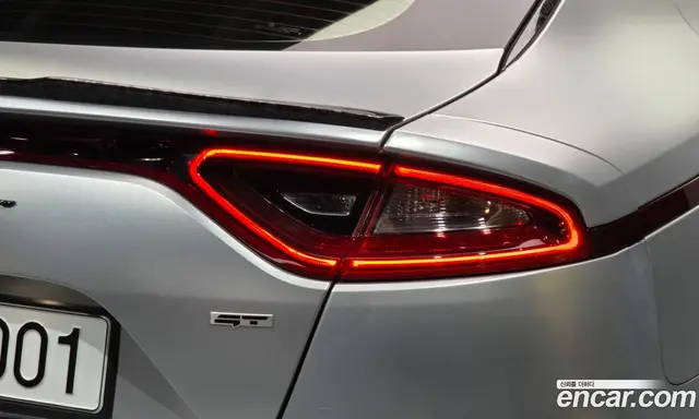 Kia Stinger 2017 3.3 АКПП, миниатюра 8 Kia Stinger 2017 3.3 АКПП, миниатюра 8