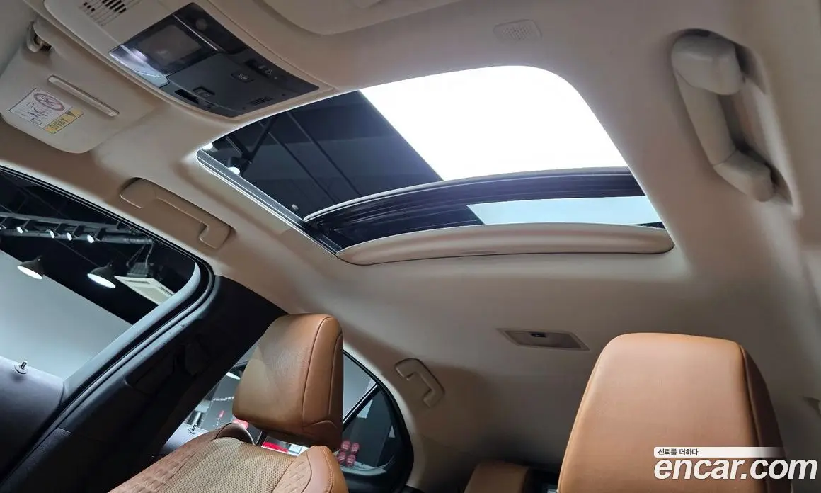 Lexus UX 2019 2.0 АКПП, фото 20 Lexus UX 2019 2.0 АКПП, фото 20