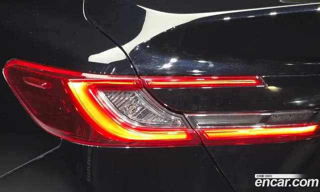 Toyota Camry 2025 2.5 АКПП, миниатюра 9