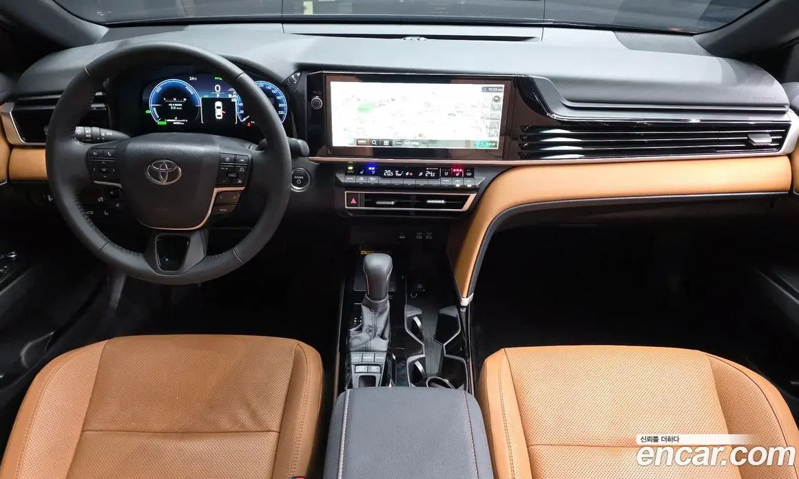 Toyota Camry 2025 2.5 АКПП, фото 10