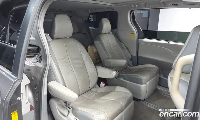 Toyota Sienna 2014 3.5 АКПП, миниатюра 12
