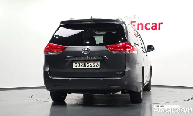 Toyota Sienna 2014 3.5 АКПП, миниатюра 4 Toyota Sienna 2014 3.5 АКПП, миниатюра 4