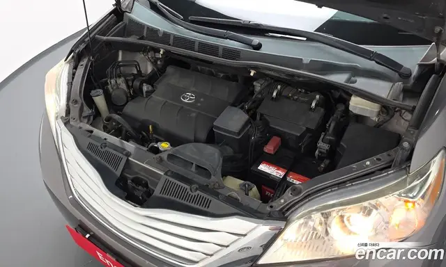 Toyota Sienna 2014 3.5 АКПП, миниатюра 6 Toyota Sienna 2014 3.5 АКПП, миниатюра 6