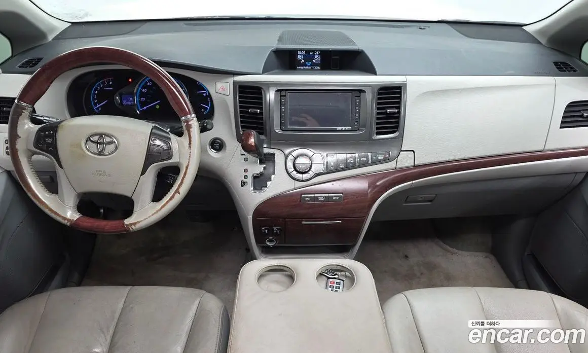 Toyota Sienna 2014 3.5 АКПП, фото 7 Toyota Sienna 2014 3.5 АКПП, фото 7