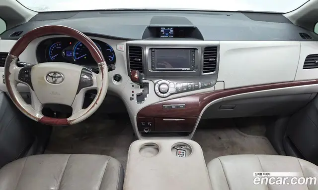 Toyota Sienna 2014 3.5 АКПП, миниатюра 7 Toyota Sienna 2014 3.5 АКПП, миниатюра 7