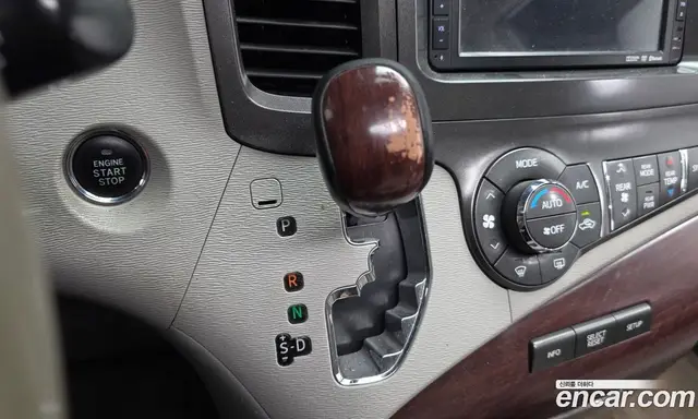 Toyota Sienna 2014 3.5 АКПП, миниатюра 9 Toyota Sienna 2014 3.5 АКПП, миниатюра 9