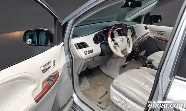 Toyota Sienna 2014 3.5 АКПП, миниатюра 12