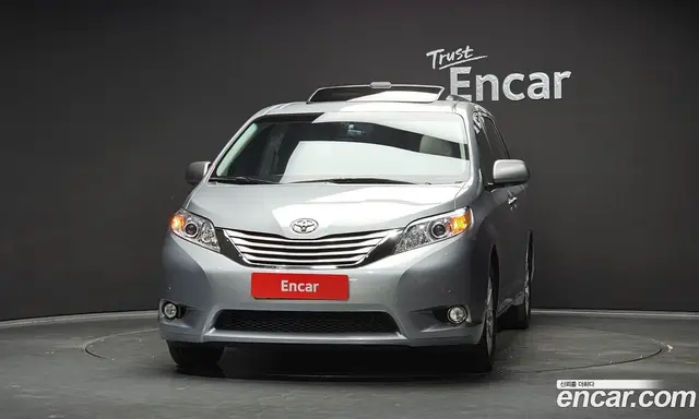 Toyota Sienna 2014 3.5 АКПП, миниатюра 3 Toyota Sienna 2014 3.5 АКПП, миниатюра 3
