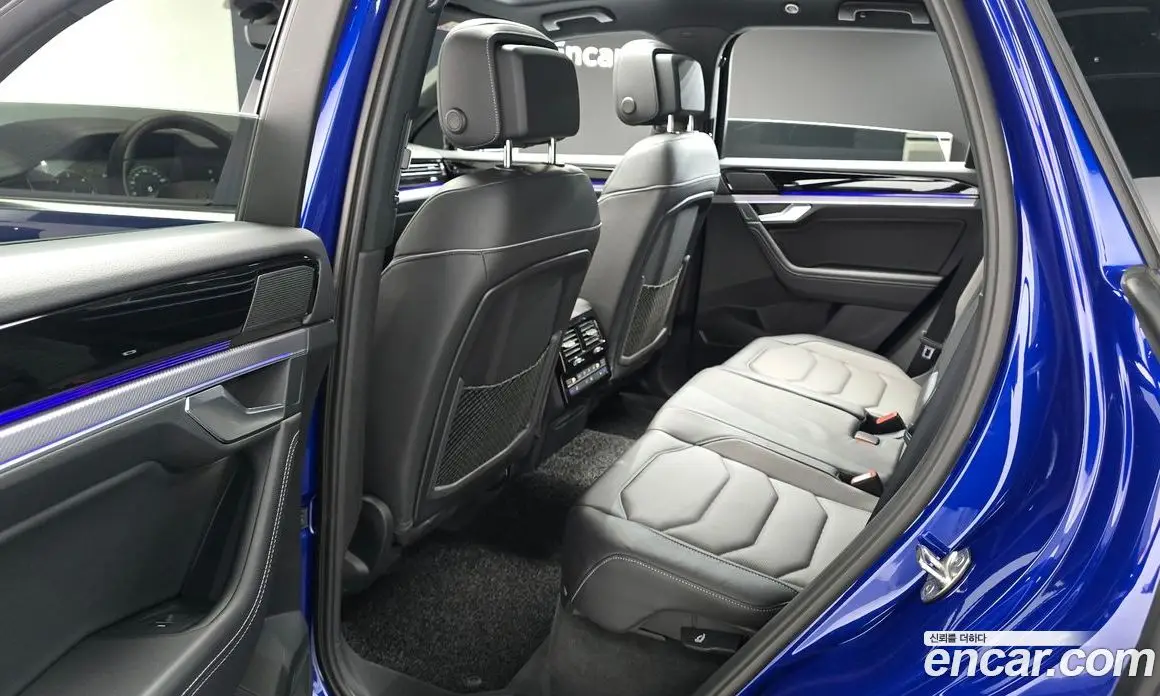 Volkswagen Touareg 2023 3.0 АКПП, фото 17