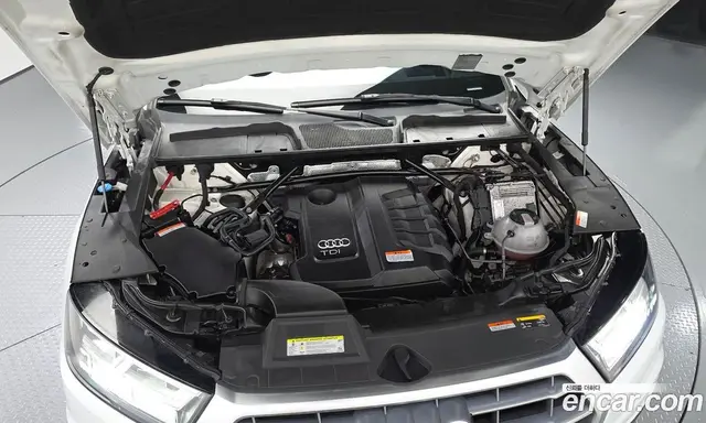 Audi Q5 2020 2.0 АКПП, миниатюра 5 Audi Q5 2020 2.0 АКПП, миниатюра 5