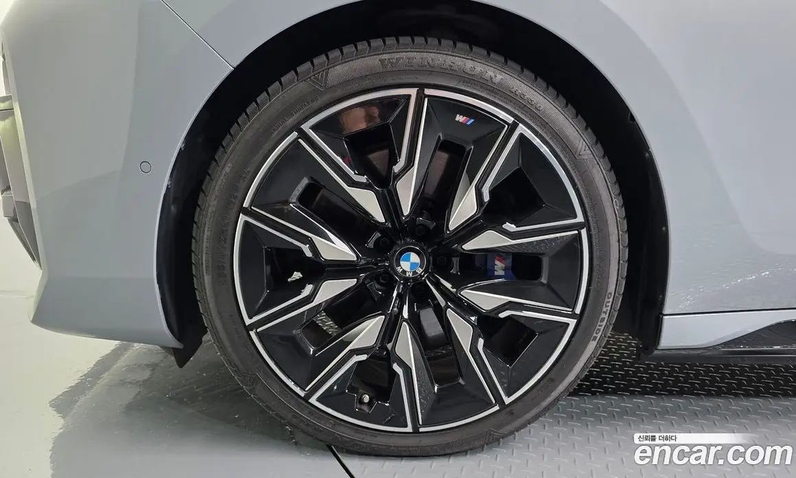 BMW i7 2023 0.3 АКПП, фото 5