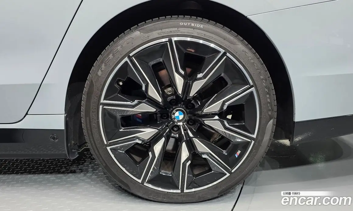 BMW i7 2023 0.3 АКПП, фото 7
