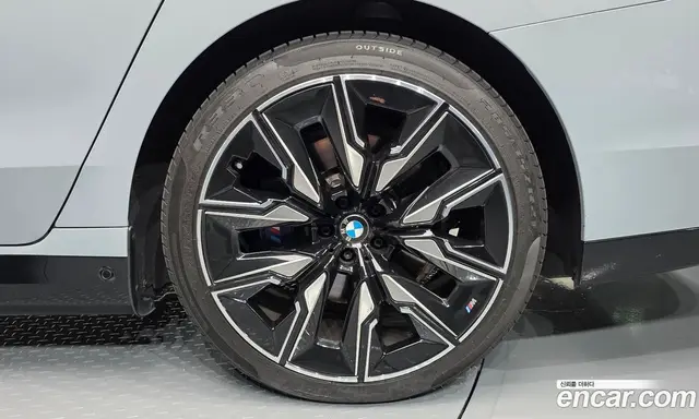 BMW i7 2023 0.3 АКПП, миниатюра 7