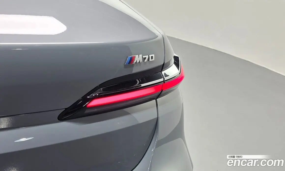 BMW i7 2023 0.3 АКПП, фото 9