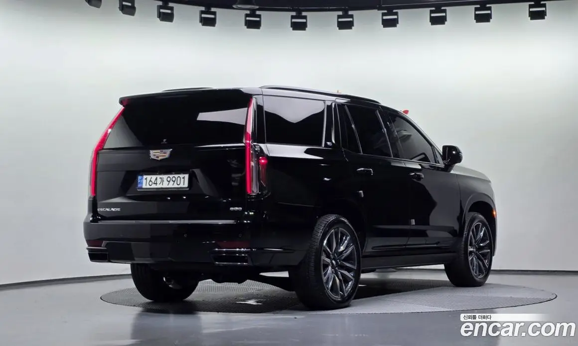 Cadillac Escalade 2022 6.2 АКПП, фото 2 Cadillac Escalade 2022 6.2 АКПП, фото 2