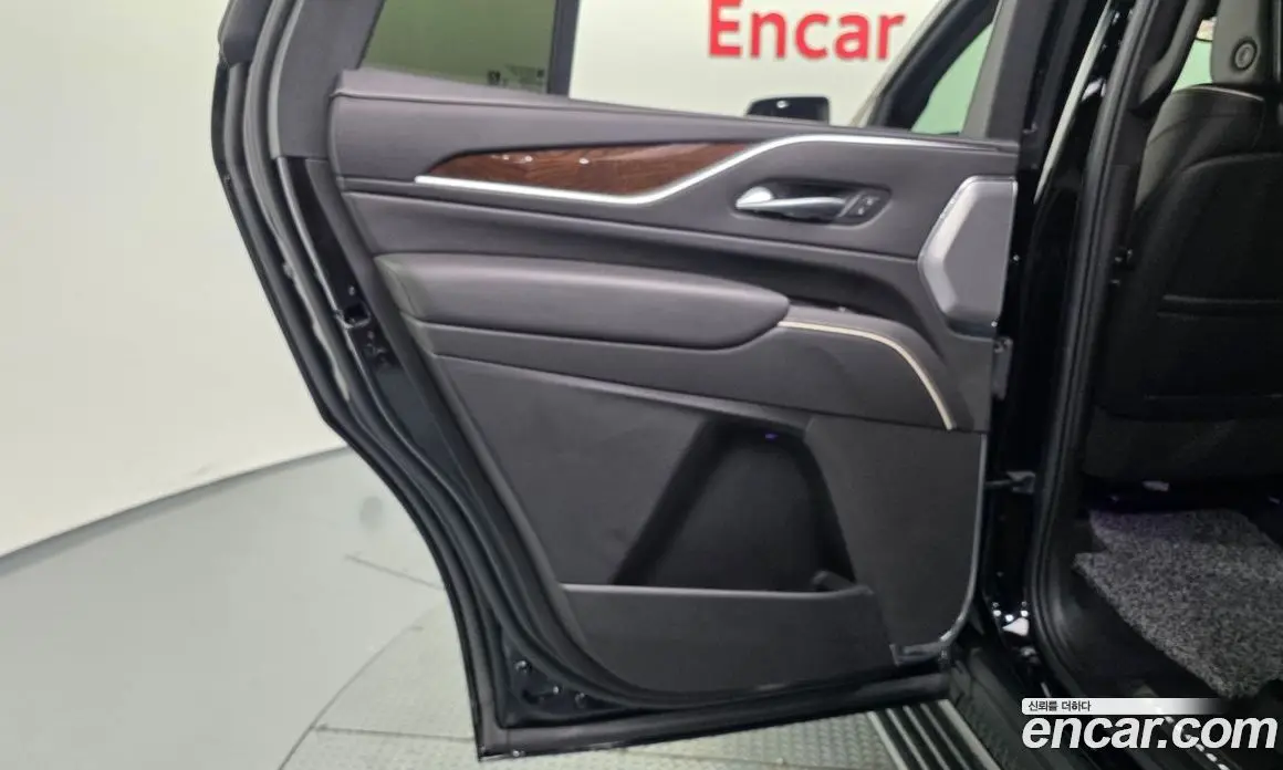 Cadillac Escalade 2022 6.2 АКПП, фото 15 Cadillac Escalade 2022 6.2 АКПП, фото 15