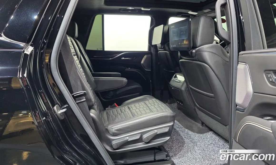 Cadillac Escalade 2022 6.2 АКПП, фото 18 Cadillac Escalade 2022 6.2 АКПП, фото 18