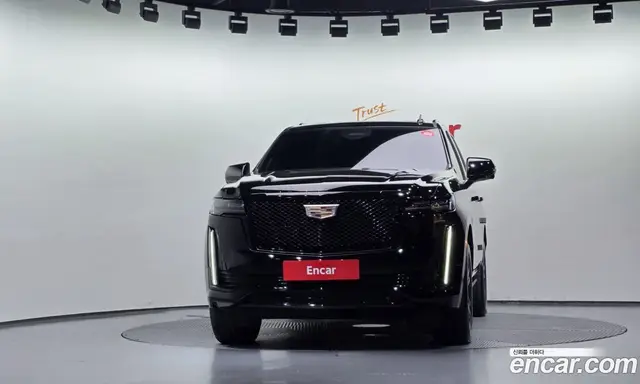 Cadillac Escalade 2022 6.2 АКПП, миниатюра 3 Cadillac Escalade 2022 6.2 АКПП, миниатюра 3