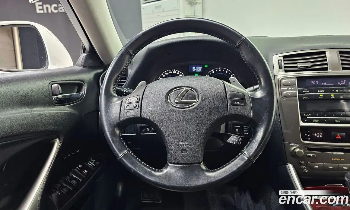 Lexus IS 2006 2.5 АКПП, фото 13