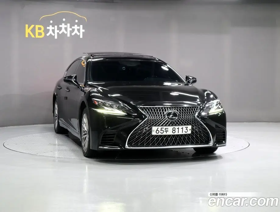 Lexus LS 2018 3.5 АКПП, фото 2 Lexus LS 2018 3.5 АКПП, фото 2