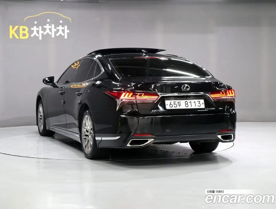 Lexus LS 2018 3.5 АКПП, фото 4 Lexus LS 2018 3.5 АКПП, фото 4
