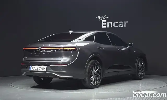 Toyota Crown 2024 2.5 АКПП, миниатюра 2 Toyota Crown 2024 2.5 АКПП, миниатюра 2