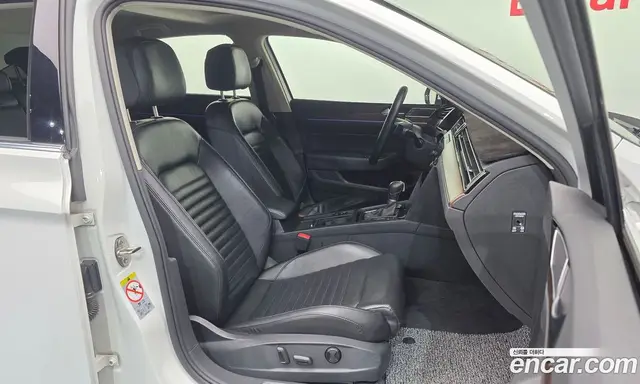 Volkswagen Passat 2018 2.0 АКПП, миниатюра 11 Volkswagen Passat 2018 2.0 АКПП, миниатюра 11
