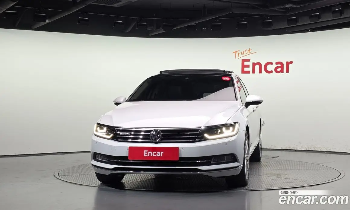 Volkswagen Passat 2018 2.0 АКПП, фото 3 Volkswagen Passat 2018 2.0 АКПП, фото 3