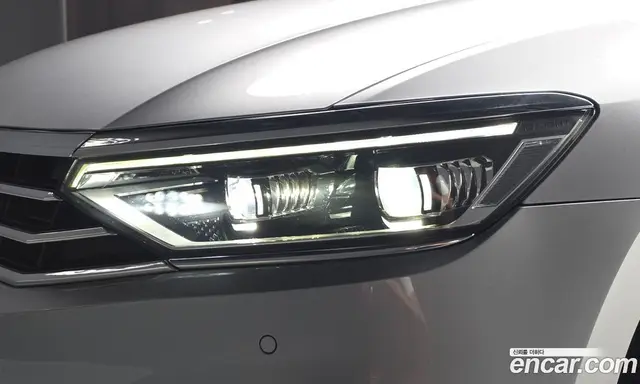 Volkswagen Passat 2022 2.0 АКПП, миниатюра 8 Volkswagen Passat 2022 2.0 АКПП, миниатюра 8