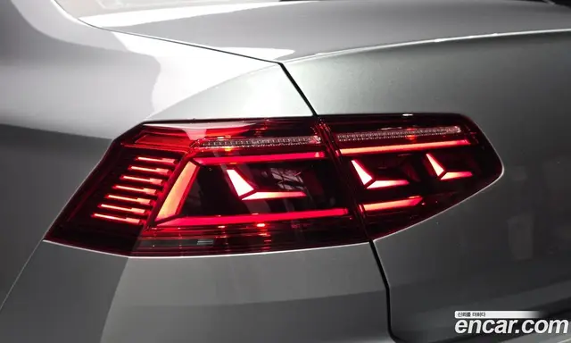 Volkswagen Passat 2022 2.0 АКПП, миниатюра 9 Volkswagen Passat 2022 2.0 АКПП, миниатюра 9