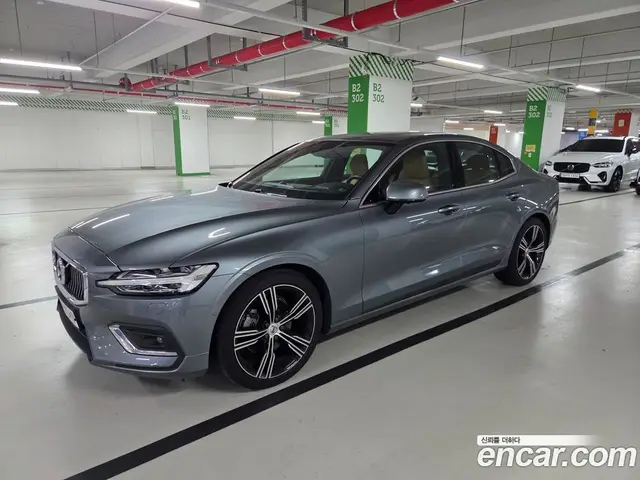 Volvo S60, 2019, 62 245 км