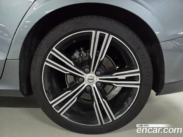 Volvo S60 2019 2.0 АКПП, миниатюра 6