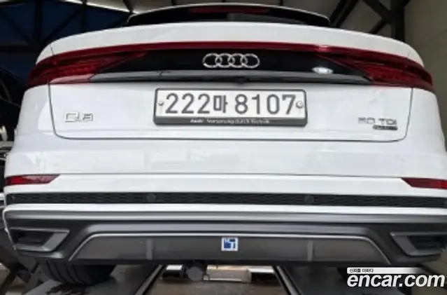 Audi Q8 2020 3.0 АКПП, миниатюра 2