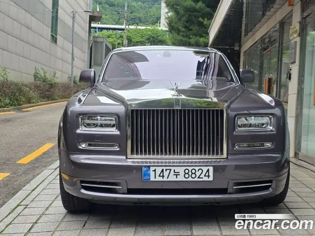 Rolls-Royce Phantom, 2013, 67 000 км