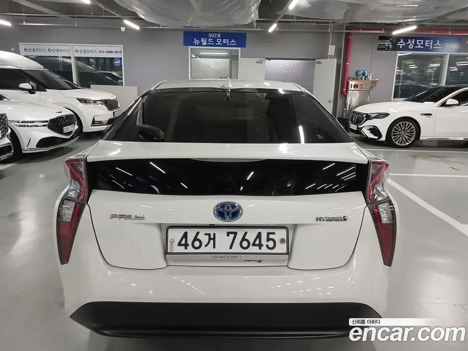Toyota Prius 2017 1.8 АКПП, фото 19