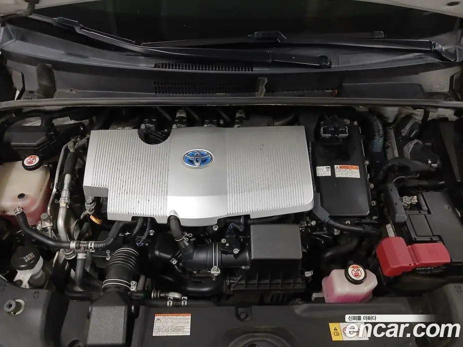 Toyota Prius 2017 1.8 АКПП, фото 6