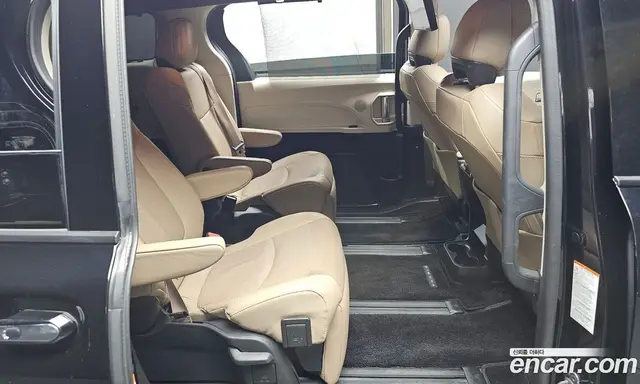 Toyota Sienna 2023 2.5 АКПП, миниатюра 11 Toyota Sienna 2023 2.5 АКПП, миниатюра 11