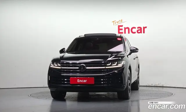 Volkswagen Touareg 2024 3.0 АКПП, миниатюра 3
