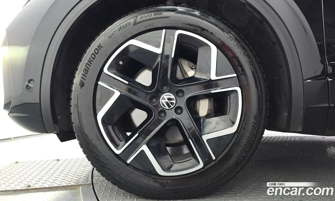 Volkswagen Touareg 2024 3.0 АКПП, фото 5