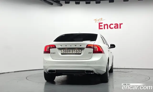 Volvo S60 2017 2.0 АКПП, миниатюра 4
