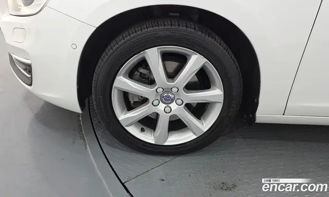 Volvo S60 2017 2.0 АКПП, миниатюра 5