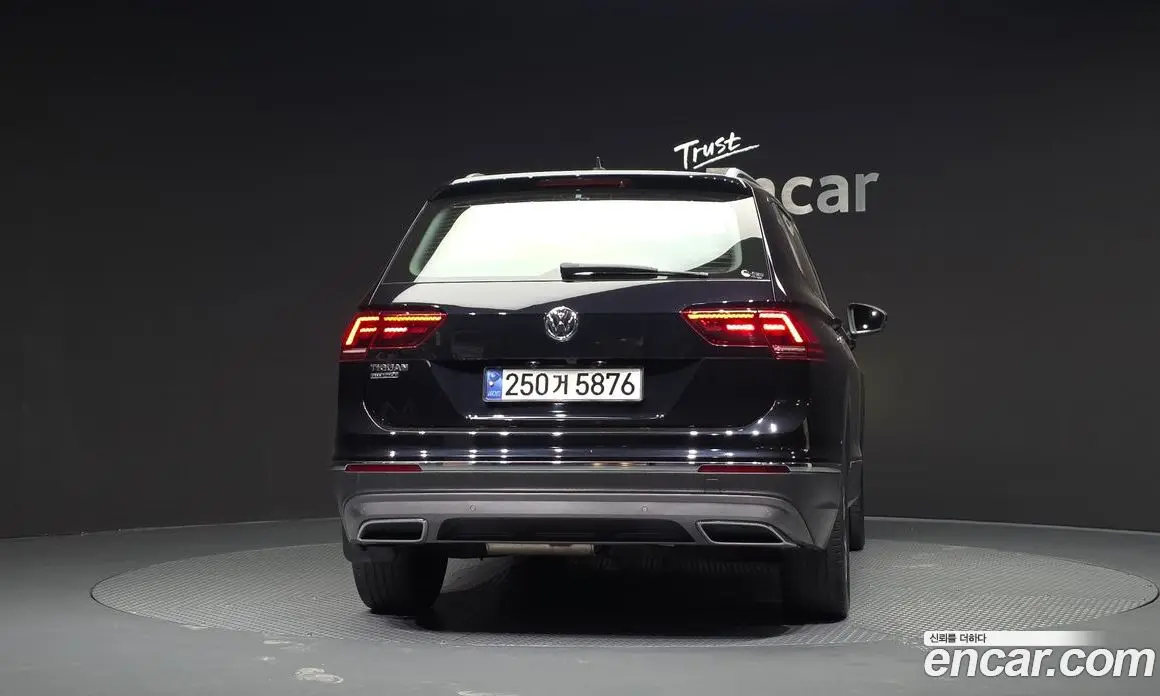 Volkswagen Tiguan 2018 2.0 АКПП, фото 4 Volkswagen Tiguan 2018 2.0 АКПП, фото 4