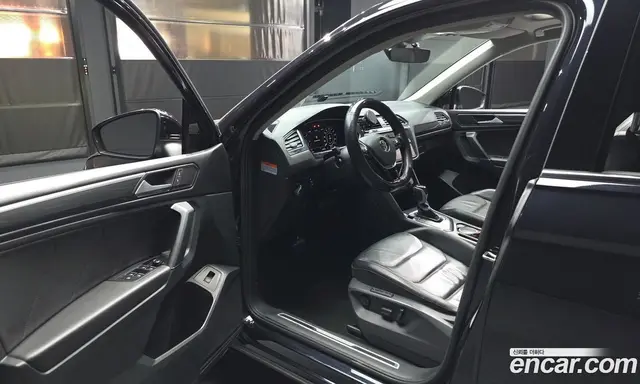 Volkswagen Tiguan 2018 2.0 АКПП, миниатюра 10 Volkswagen Tiguan 2018 2.0 АКПП, миниатюра 10